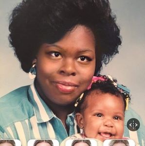 Meet your Posher, Debra